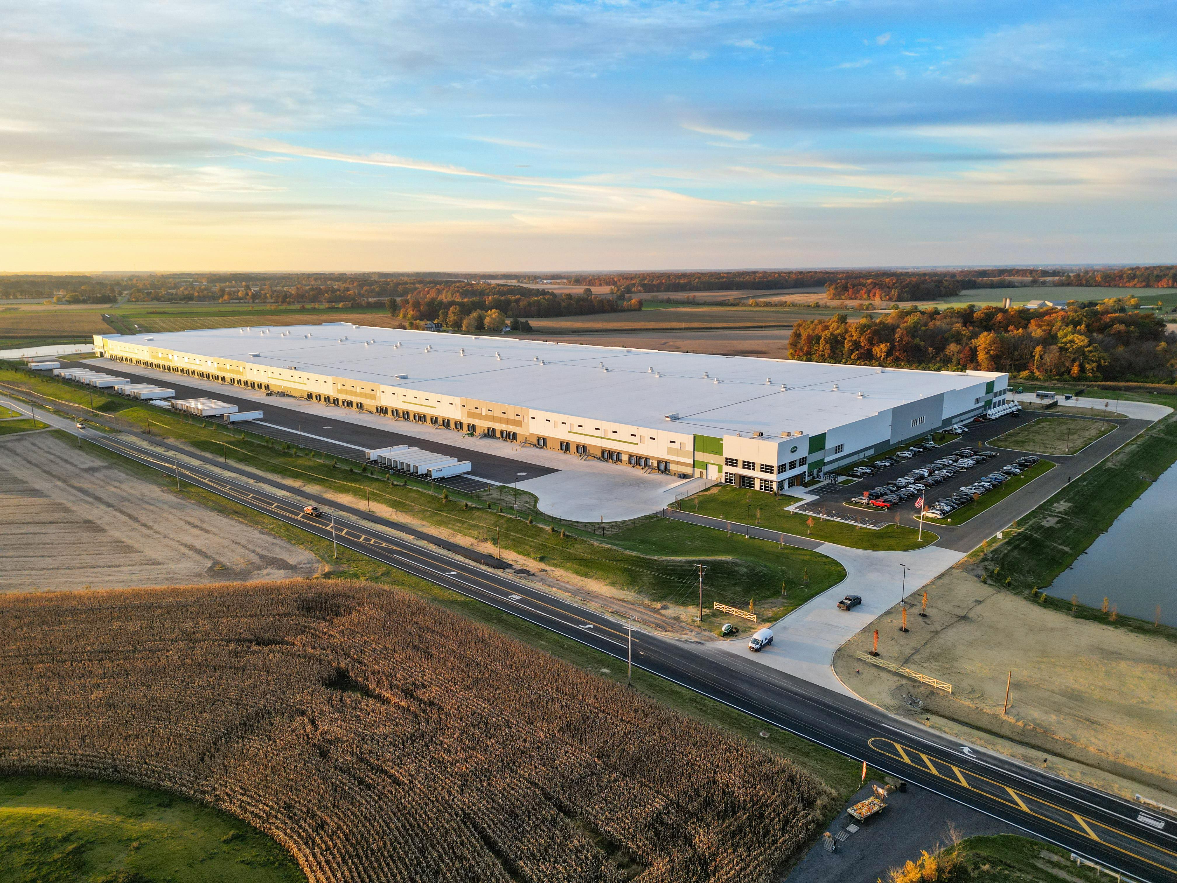 ScottsMiracle-Gro Distribution Center Exterior