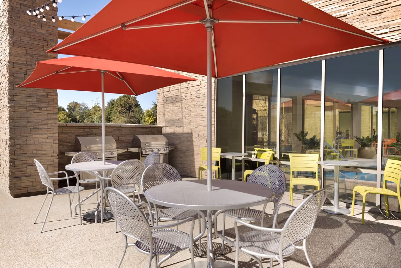 Home2 Suites by Hilton Columbus Dublin Outdoor Patio with Grills