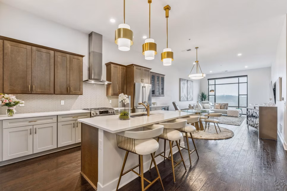 6745 Longshore Street #606