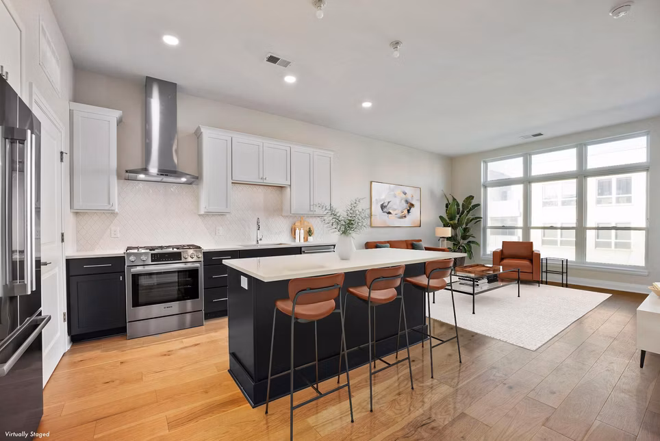 6640 Mooney Street #401