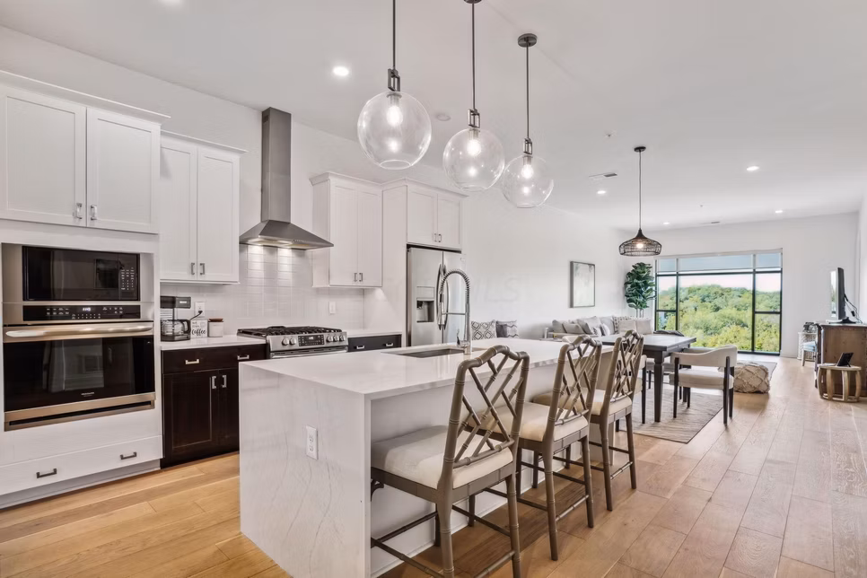 6745 Longshore Street #506